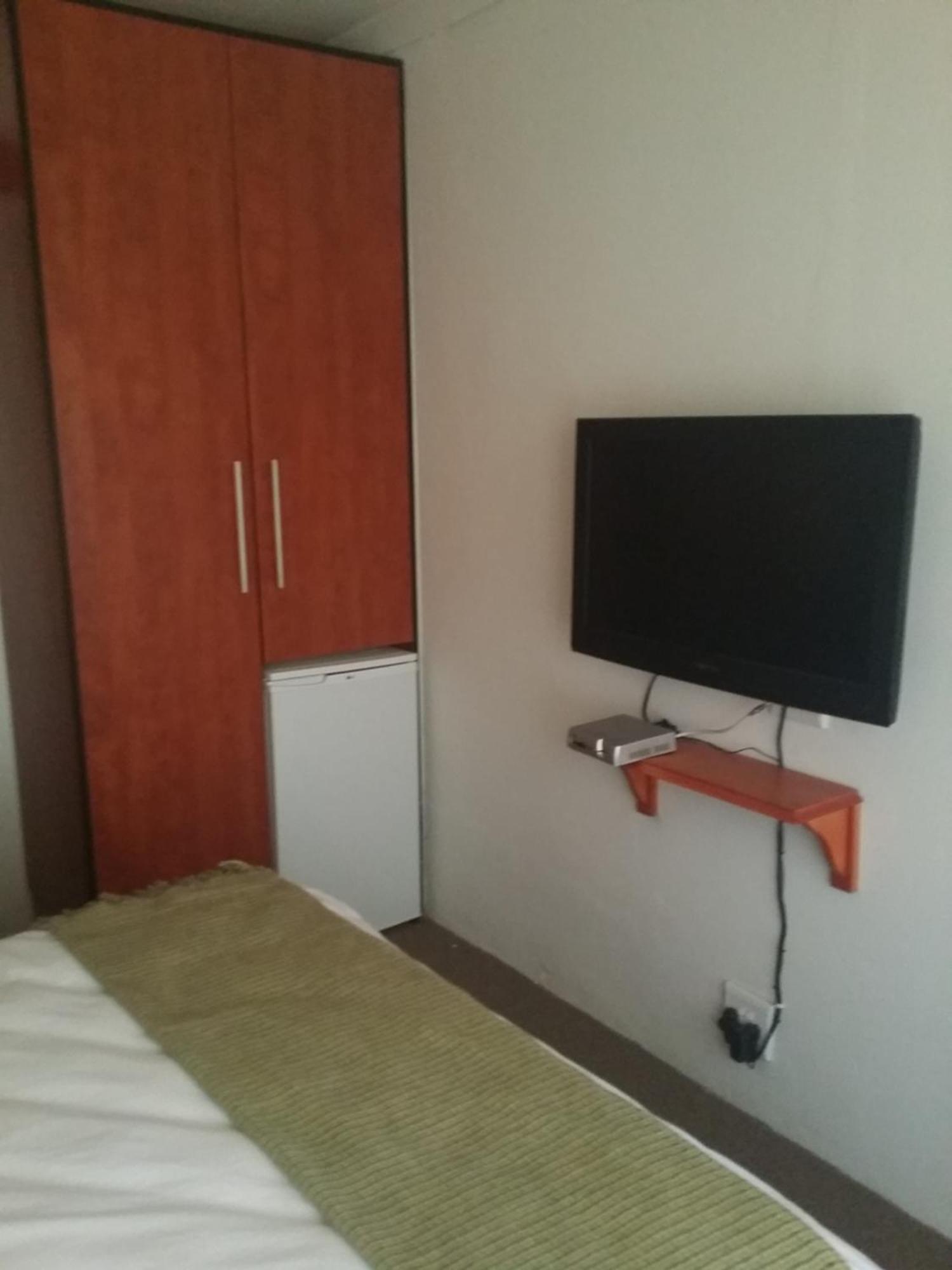 Alicia'S B&B Roodepoort Room photo